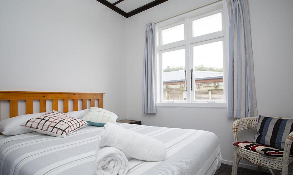 Moana Lodge Plimmerton Bagian luar foto