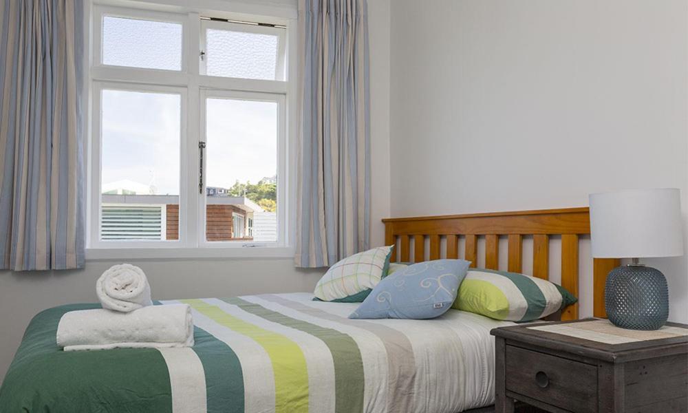 Moana Lodge Plimmerton Bagian luar foto