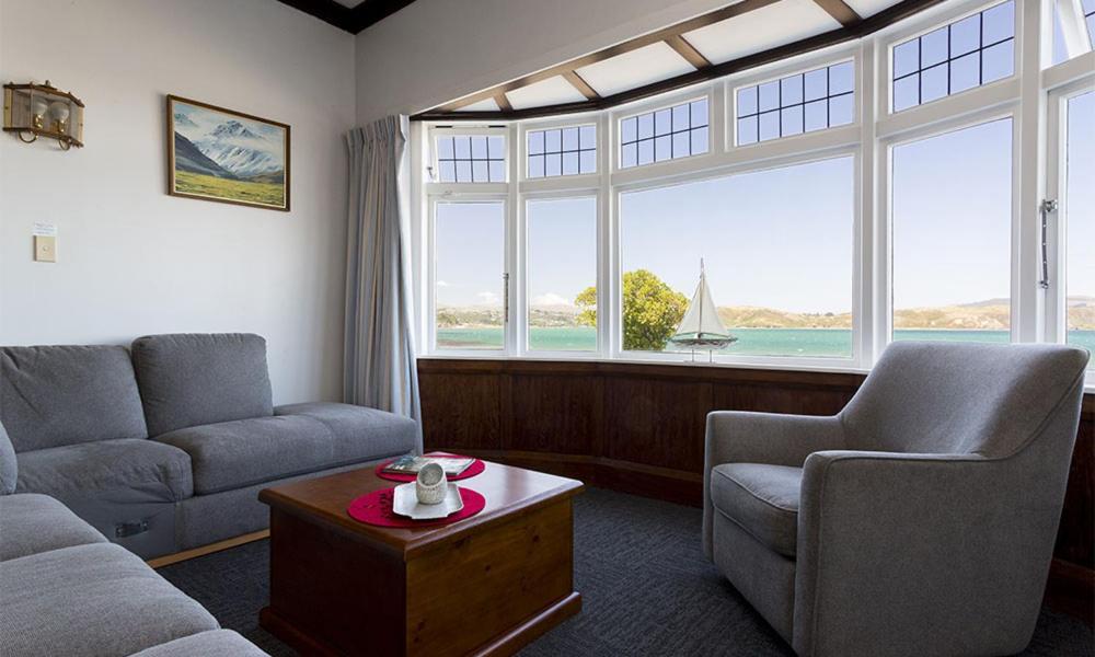Moana Lodge Plimmerton Bagian luar foto