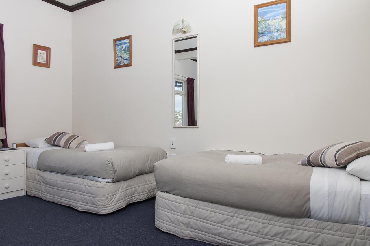 Moana Lodge Plimmerton Bagian luar foto
