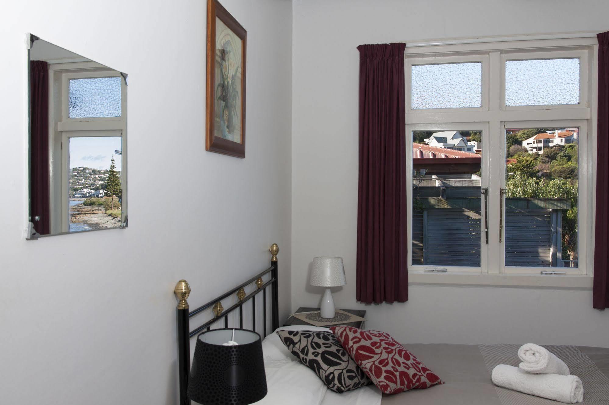 Moana Lodge Plimmerton Bagian luar foto